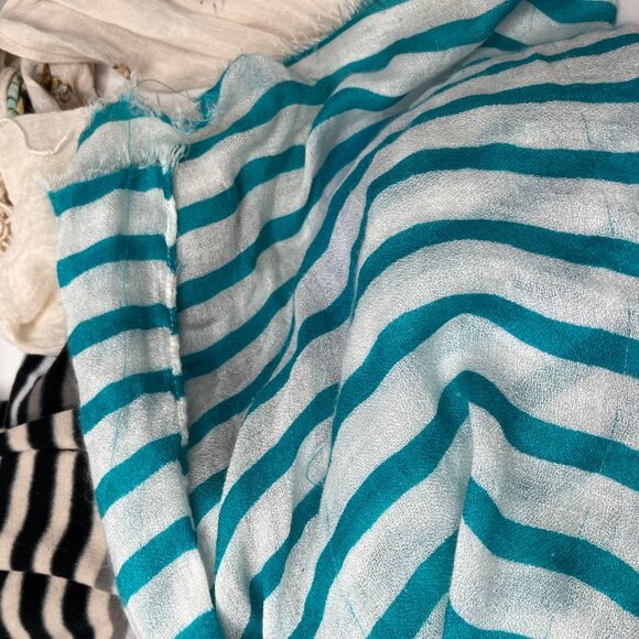 Set Of 4 Womens Scarfs ; nautical striped and butterfly prints - Picture 5 of 6